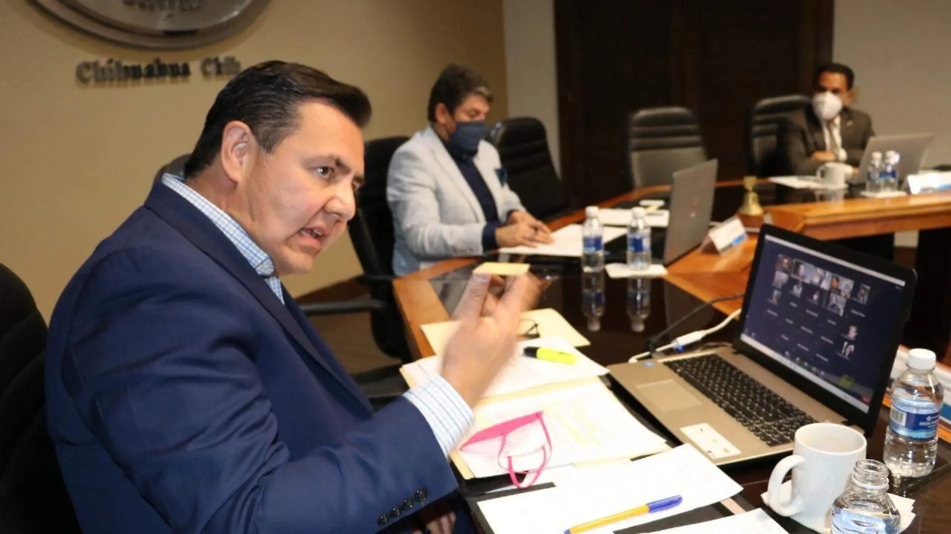 Se reune Alejandro Díaz con empresarios de Canaco 3